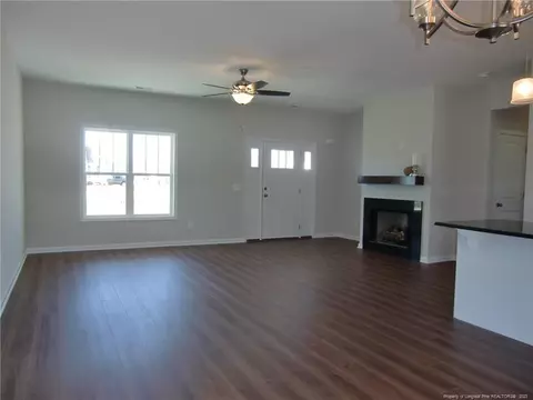 714 Maple Ave, Dunn, NC 28334 photo 7