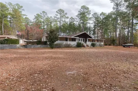 490 Loop Rd, Raeford, NC 28376 photo 4