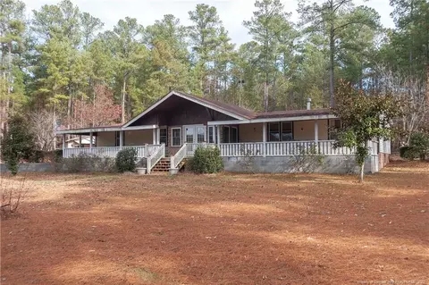 490 Loop Rd, Raeford, NC 28376 photo 2