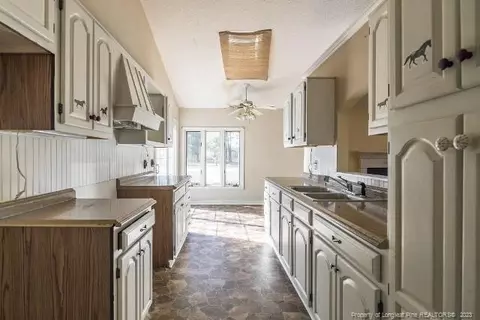 612 Nighthawk Loop, Aberdeen, NC 28315 photo 14