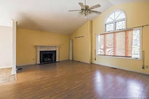 612 Nighthawk Loop, Aberdeen, NC 28315 photo 8