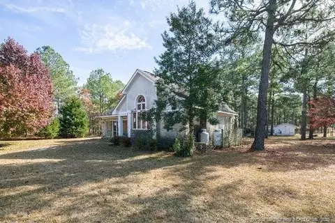 612 Nighthawk Loop, Aberdeen, NC 28315 photo 2