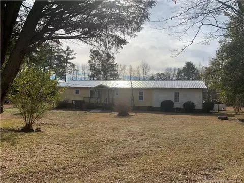 191 Trudeau Ave, Raeford, NC 28376 photo 2
