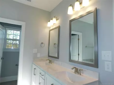 829 Winston Pines Dr, Aberdeen, NC 28315 photo 9