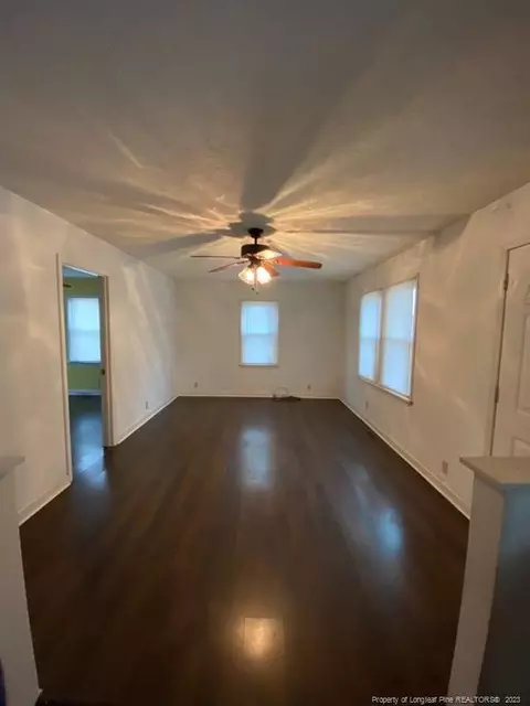 311 E Stack St, Saint Pauls, NC 28384 photo 8