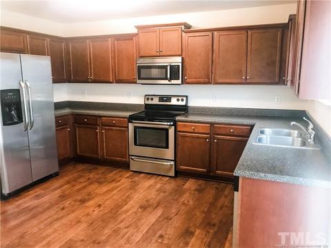 667 Botanical Ct, Bunnlevel, NC 28323 photo 7