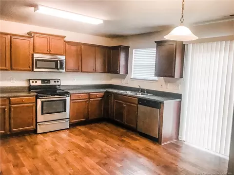 667 Botanical Ct, Bunnlevel, NC 28323 photo 6