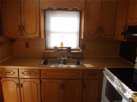 205 Crawford Wright Rd, Raeford, NC 28376 photo 8