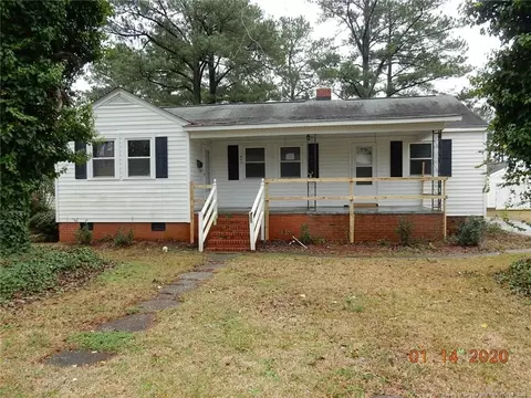 405 E J St, Erwin, NC 28339 photo 1
