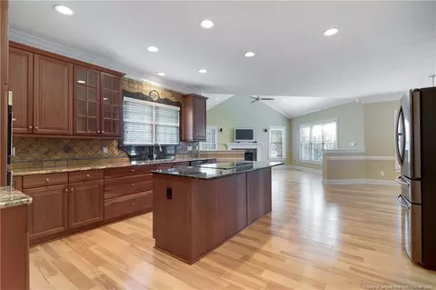 150 Barons Run E, Spring Lake, NC 28390 photo 9