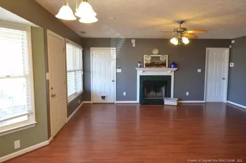 526 Riverwind Dr, Spring Lake, NC 28390 photo 6