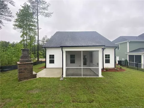 207 School Side Dr, Spring Lake, NC 28390 photo 2