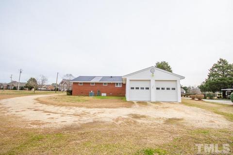 1103 Warren Rd, Erwin, NC 28339 photo 7
