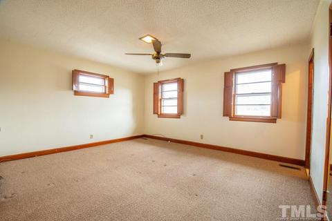 1103 Warren Rd, Erwin, NC 28339 photo 11