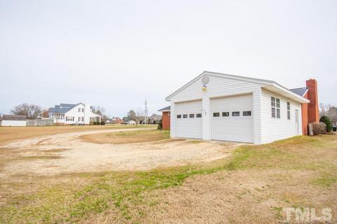 1103 Warren Rd, Erwin, NC 28339 photo 6