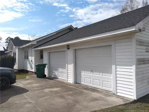307 E Main St, Rowland, NC 28383 photo 2