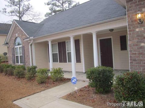 411 Valley Oak Dr, Bunnlevel, NC 28323 photo 2