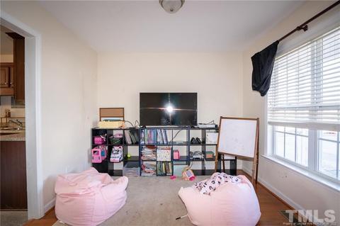 112 Jj Dr, Benson, NC 27504 photo 4