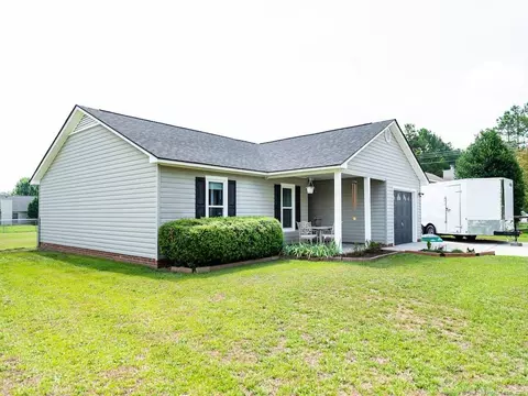 108 Eulon Loop, Raeford, NC 28376 photo 2