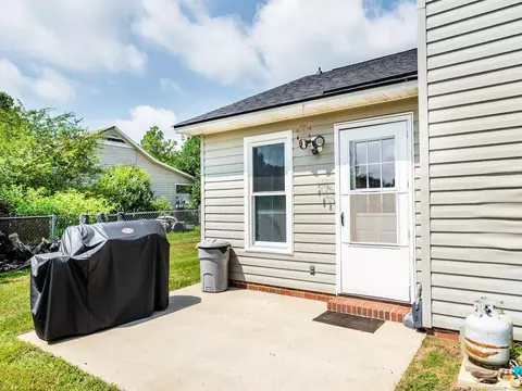 108 Eulon Loop, Raeford, NC 28376 photo 4