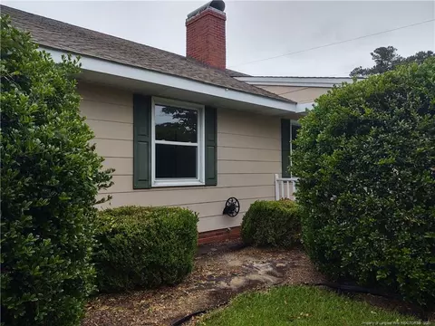 1109 E 11th St, Lumberton, NC 28358 photo 7