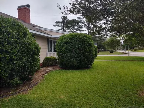 1109 E 11th St, Lumberton, NC 28358 photo 6