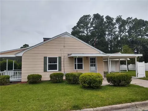 1109 E 11th St, Lumberton, NC 28358 photo 11