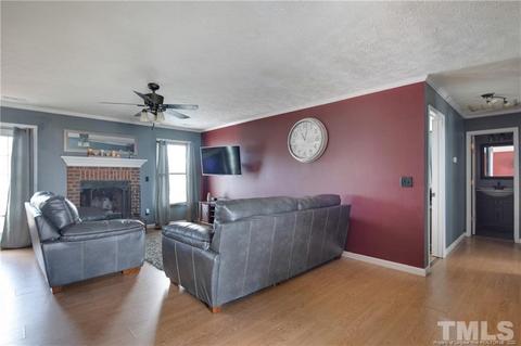 419 Eileen Dr, Spring Lake, NC 28390 photo 7
