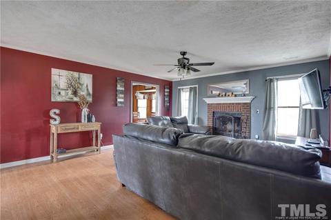 419 Eileen Dr, Spring Lake, NC 28390 photo 6
