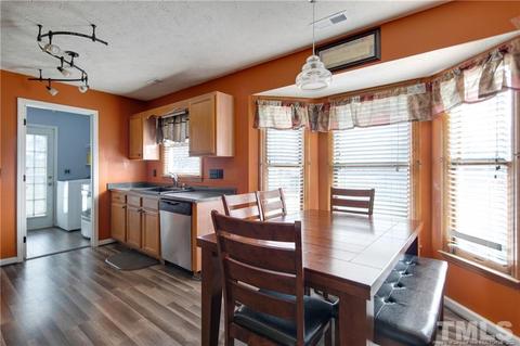 419 Eileen Dr, Spring Lake, NC 28390 photo 11