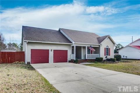 419 Eileen Dr, Spring Lake, NC 28390 photo 3