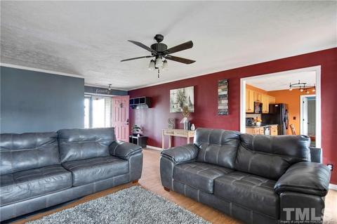 419 Eileen Dr, Spring Lake, NC 28390 photo 9