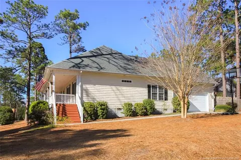 180 Lake View Dr E, Pinehurst, NC 28374 photo 4