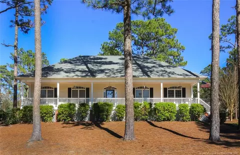180 Lake View Dr E, Pinehurst, NC 28374 photo 1