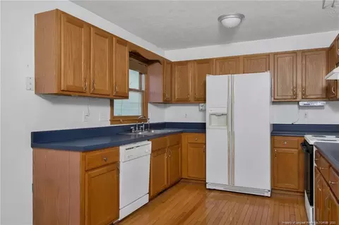 350 Eileen Dr, Spring Lake, NC 28390 photo 6
