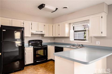 215 Fox Run Rd, Pinehurst, NC 28374 photo 10