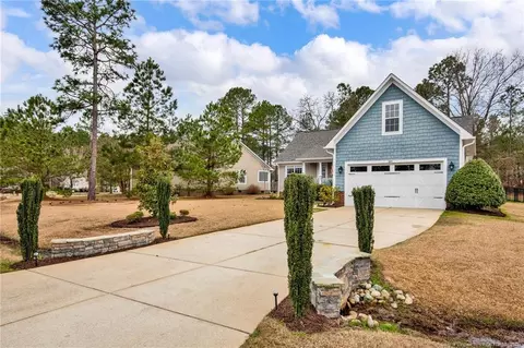 641 Orchard Falls Dr, Spring Lake, NC 28390 photo 2
