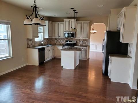 641 Regimental Dr, Cameron, NC 28326 photo 3