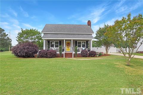 107 Byrd Dr, Dunn, NC 28334 photo 1