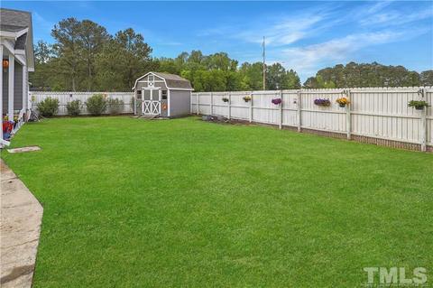 107 Byrd Dr, Dunn, NC 28334 photo 7