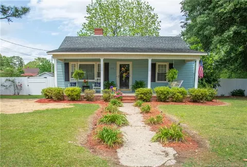 1019 E 9th St, Lumberton, NC 28358 photo 1