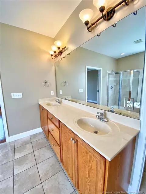16 Cottswold Ln, Spring Lake, NC 28390 photo 25