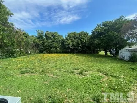 604 Old Post Rd, Erwin, NC 28339 photo 16