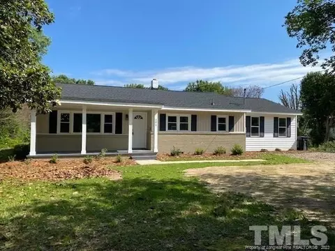 604 Old Post Rd, Erwin, NC 28339 photo 17