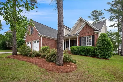 35 Blue Pine Dr, Spring Lake, NC 28390 photo 3
