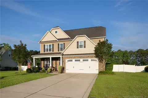 566 Windover Dr, Raeford, NC 28376 photo 2