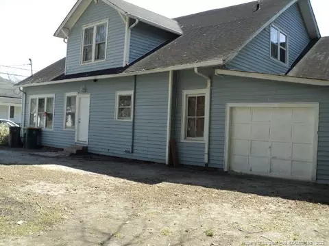 617 E 7th St, Lumberton, NC 28358 photo 2