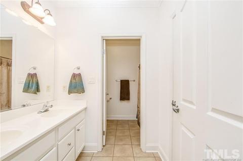 3075 Roanoke Rd, Clinton, NC 28328 photo 12