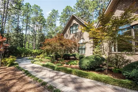 90 Magnolia Ave, Pinehurst, NC 28374 photo 4