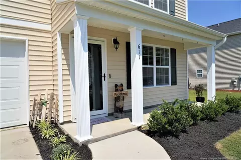 611 Botanical Ct, Bunnlevel, NC 28323 photo 3